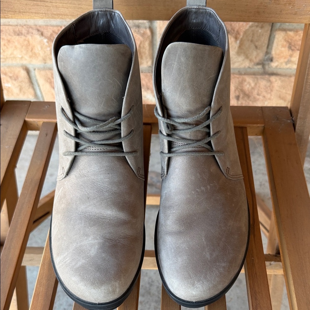 Ecco Women's Gray Ankle Boots ladies size 10